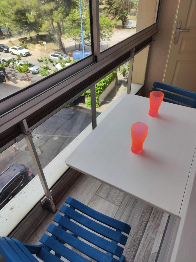 Studio Climatise 50 M.Du Port Saint-Cyprien  Exteriör bild